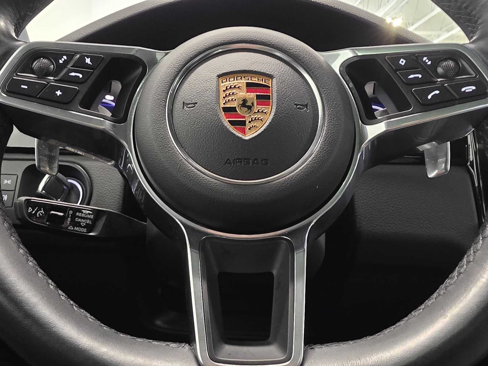 2023 Porsche Cayenne Base
