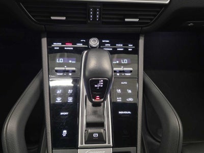 2023 Porsche Cayenne Base