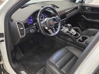 2023 Porsche Cayenne Base