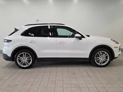 2023 Porsche Cayenne Base
