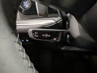 2025 Porsche Cayenne Base