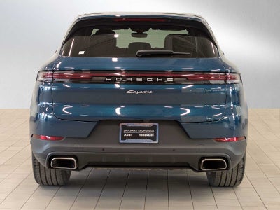 2025 Porsche Cayenne Base