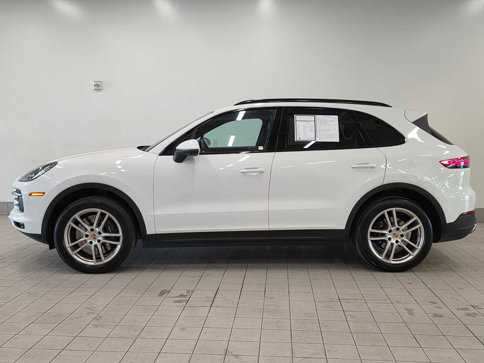 2023 Porsche Cayenne Base