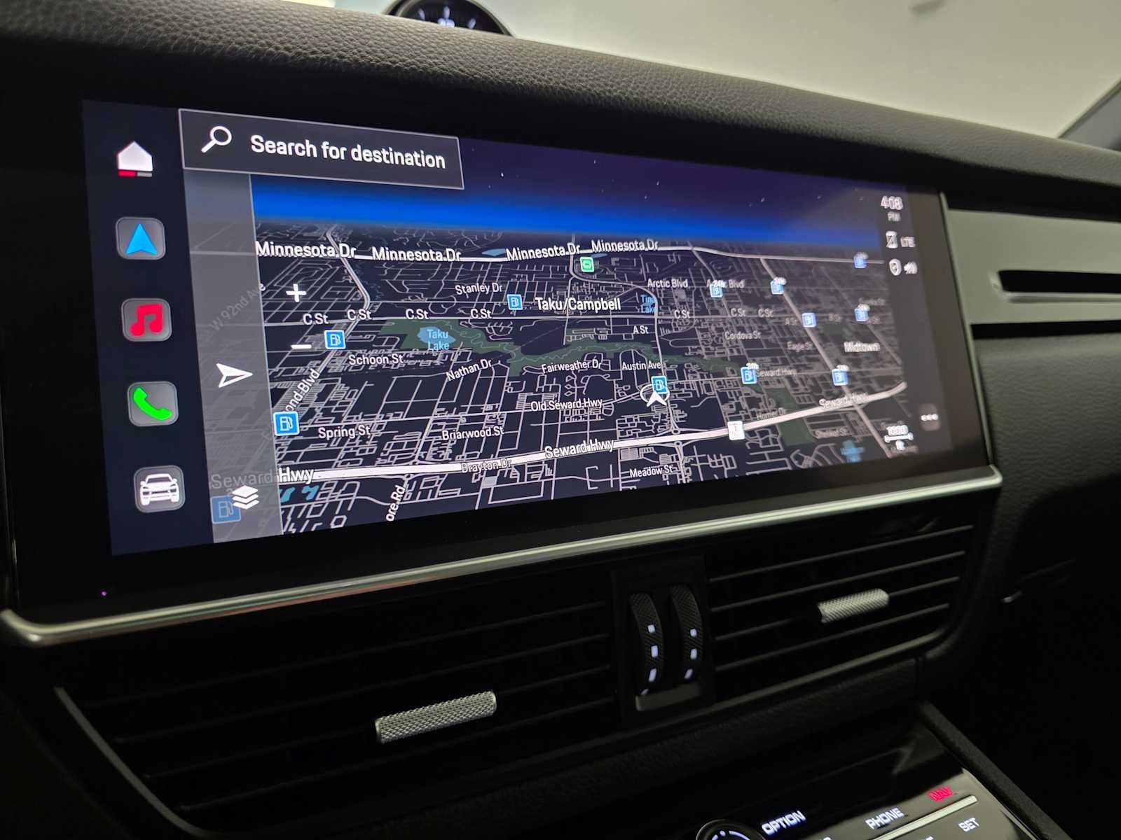 2023 Porsche Cayenne Base