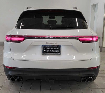 2023 Porsche Cayenne Base