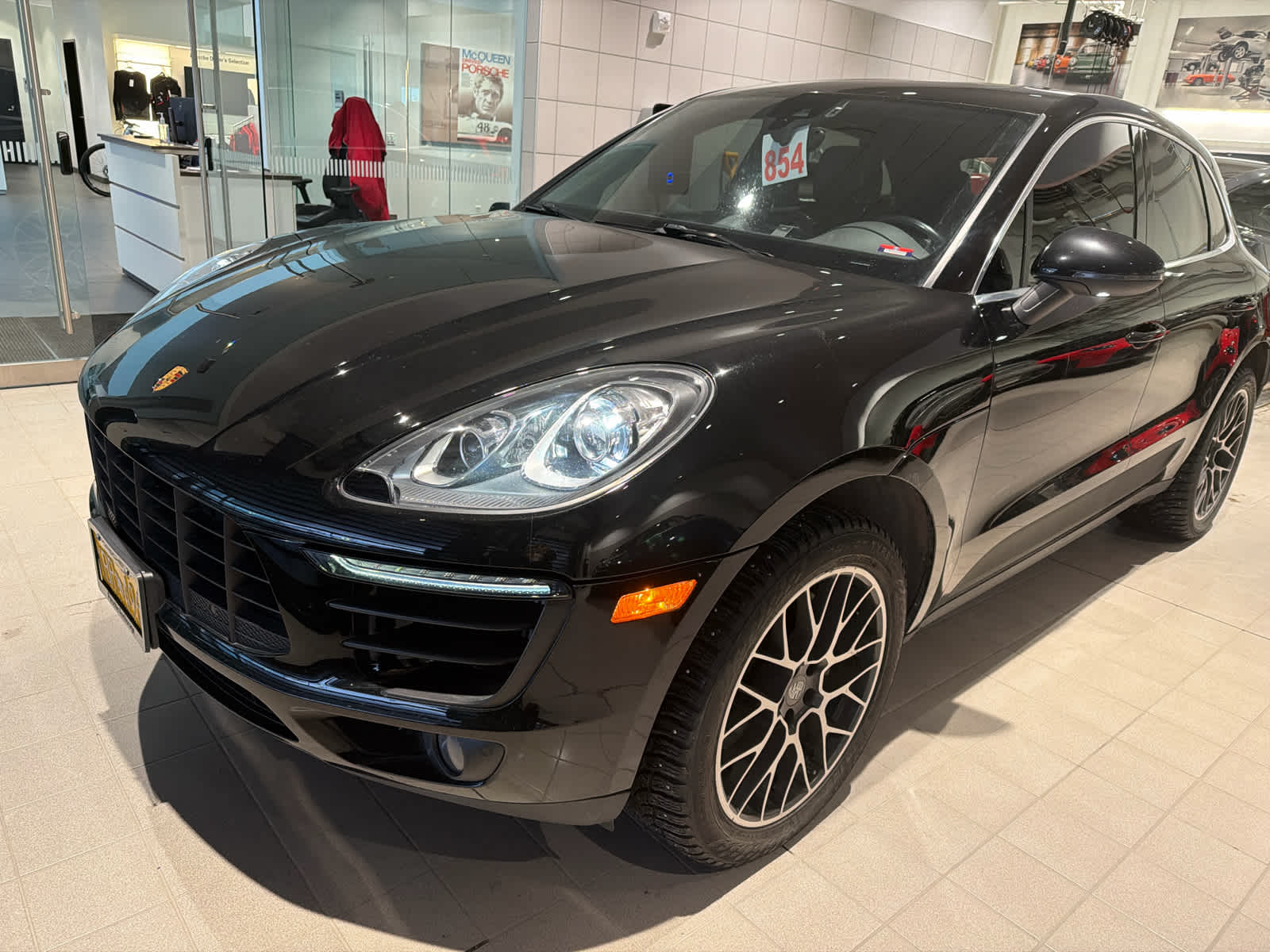 2017 Porsche Macan Base