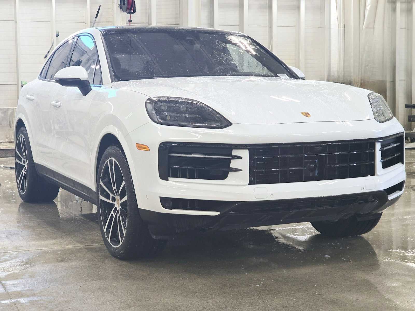 2024 Porsche Cayenne Base