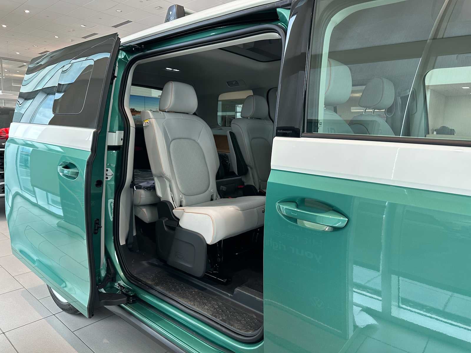 2025 Volkswagen ID. Buzz 1st Edition