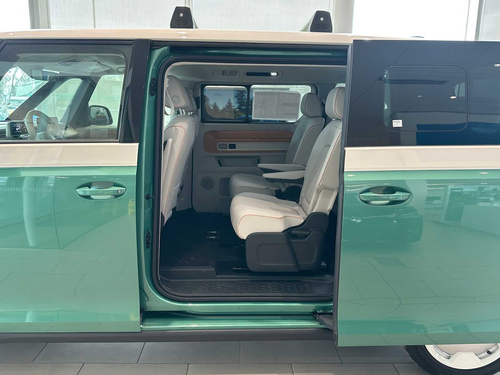 2025 Volkswagen ID. Buzz 1st Edition