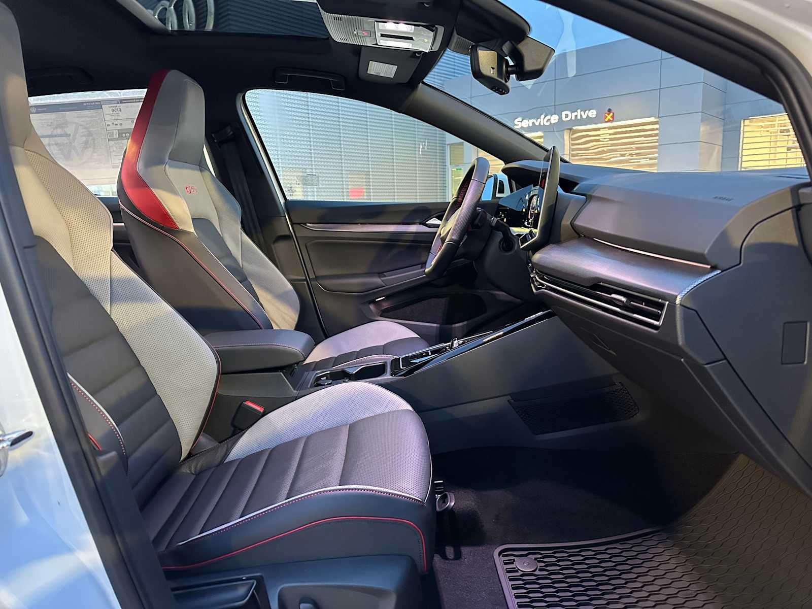 2026 Volkswagen Golf GTI SE