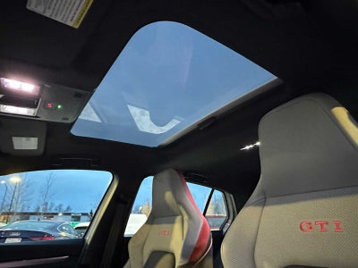 2026 Volkswagen Golf GTI SE