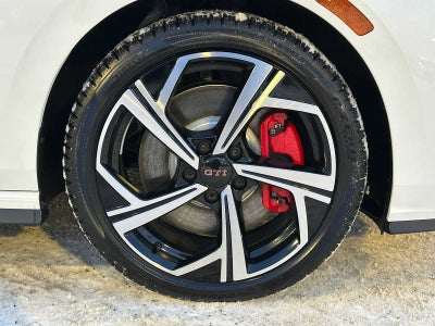 2026 Volkswagen Golf GTI SE