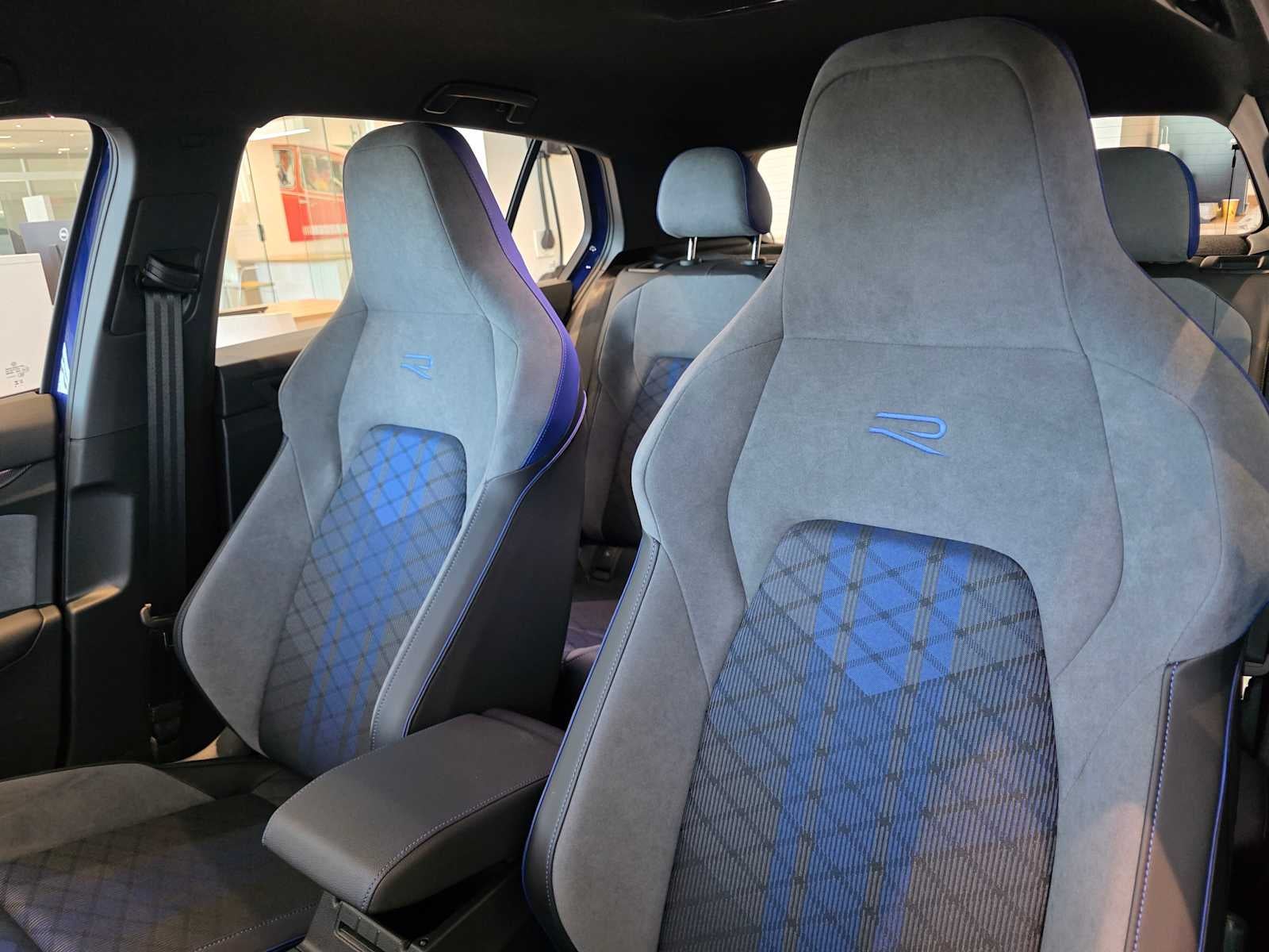2026 Volkswagen Golf R 2.0T