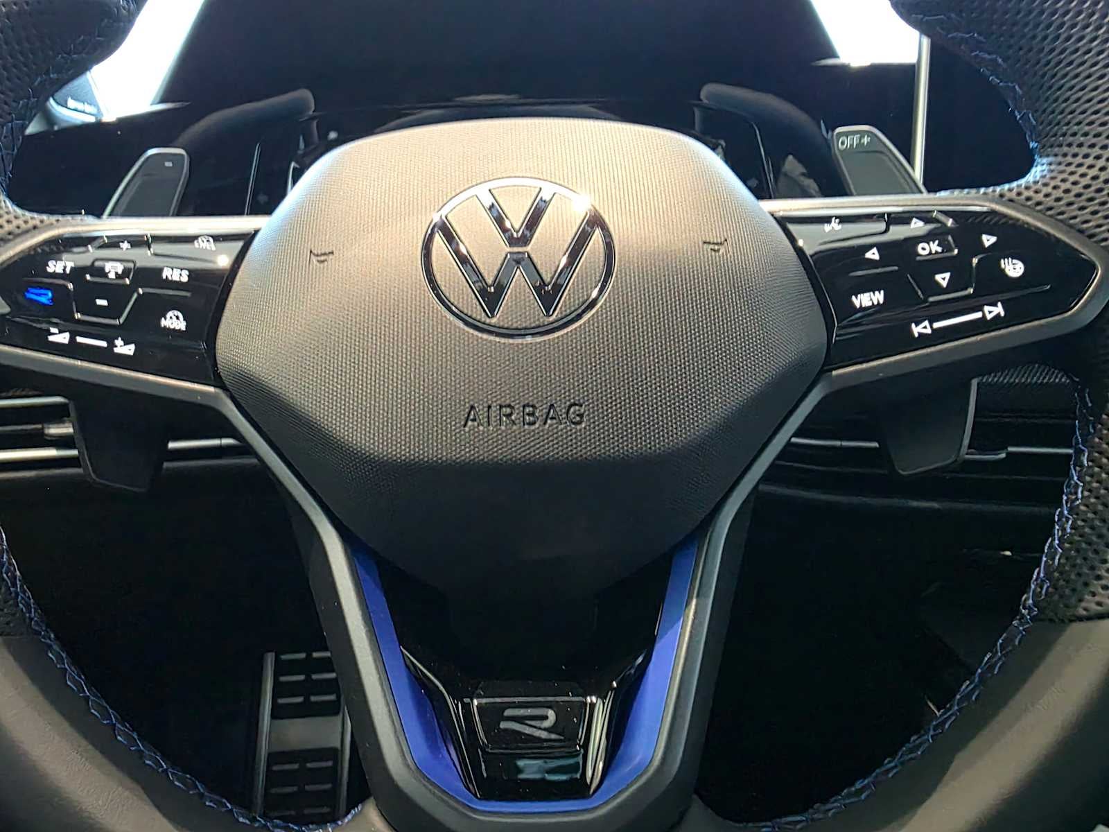 2026 Volkswagen Golf R 2.0T