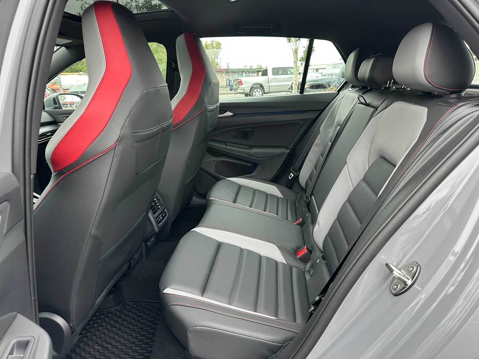 2025 Volkswagen Golf GTI 2.0T Autobahn