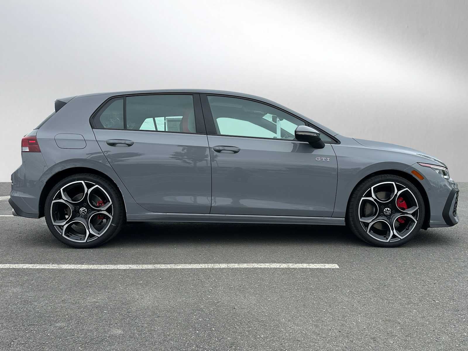 2025 Volkswagen Golf GTI 2.0T Autobahn