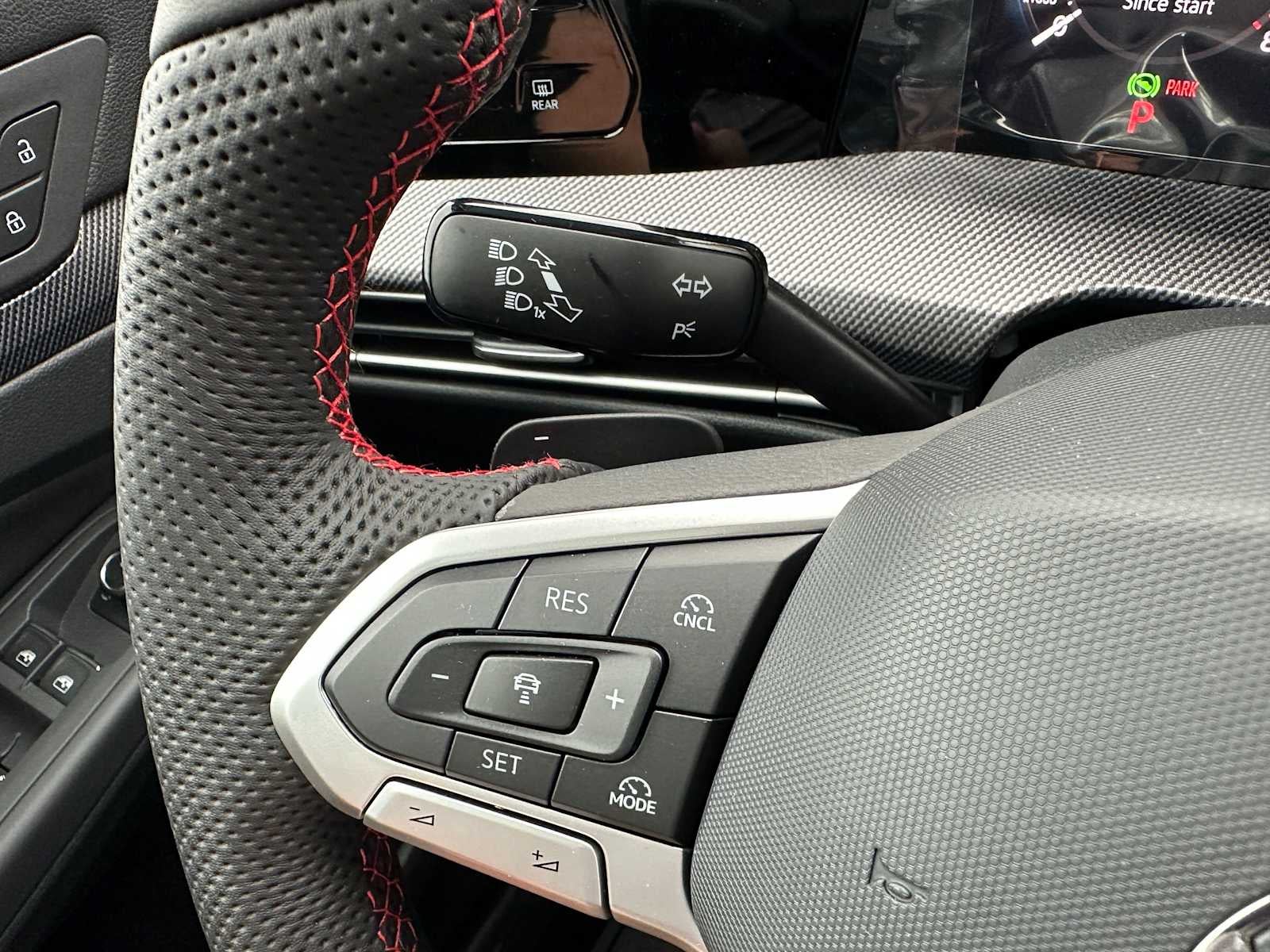 2025 Volkswagen Golf GTI 2.0T Autobahn